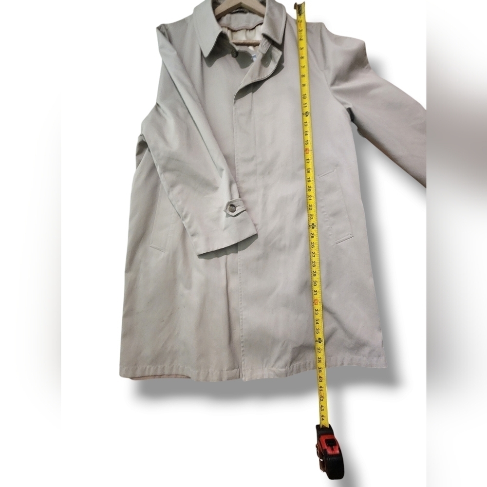 Stormport Vintage Tan Trench Coat Jacket With Soft Interior Liner Size 4… - Picture 16 of 16